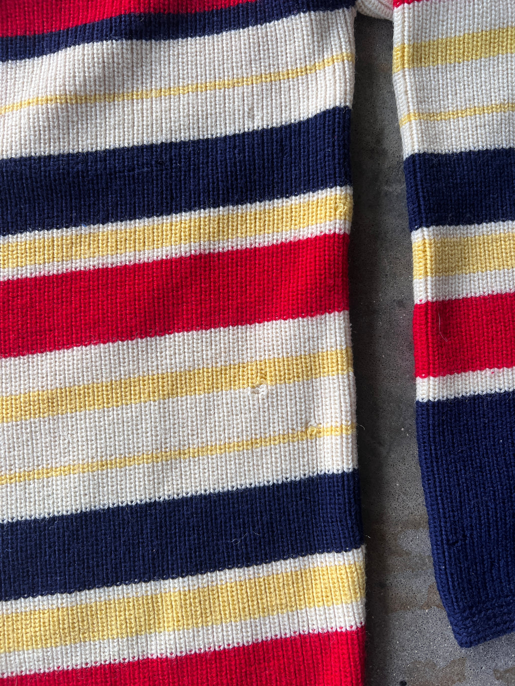 1960s Striped Wool Sweater M